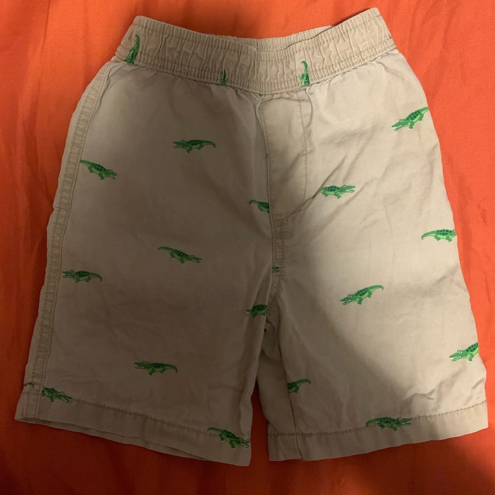 Children’s Place alligator khaki shorts 3T boys